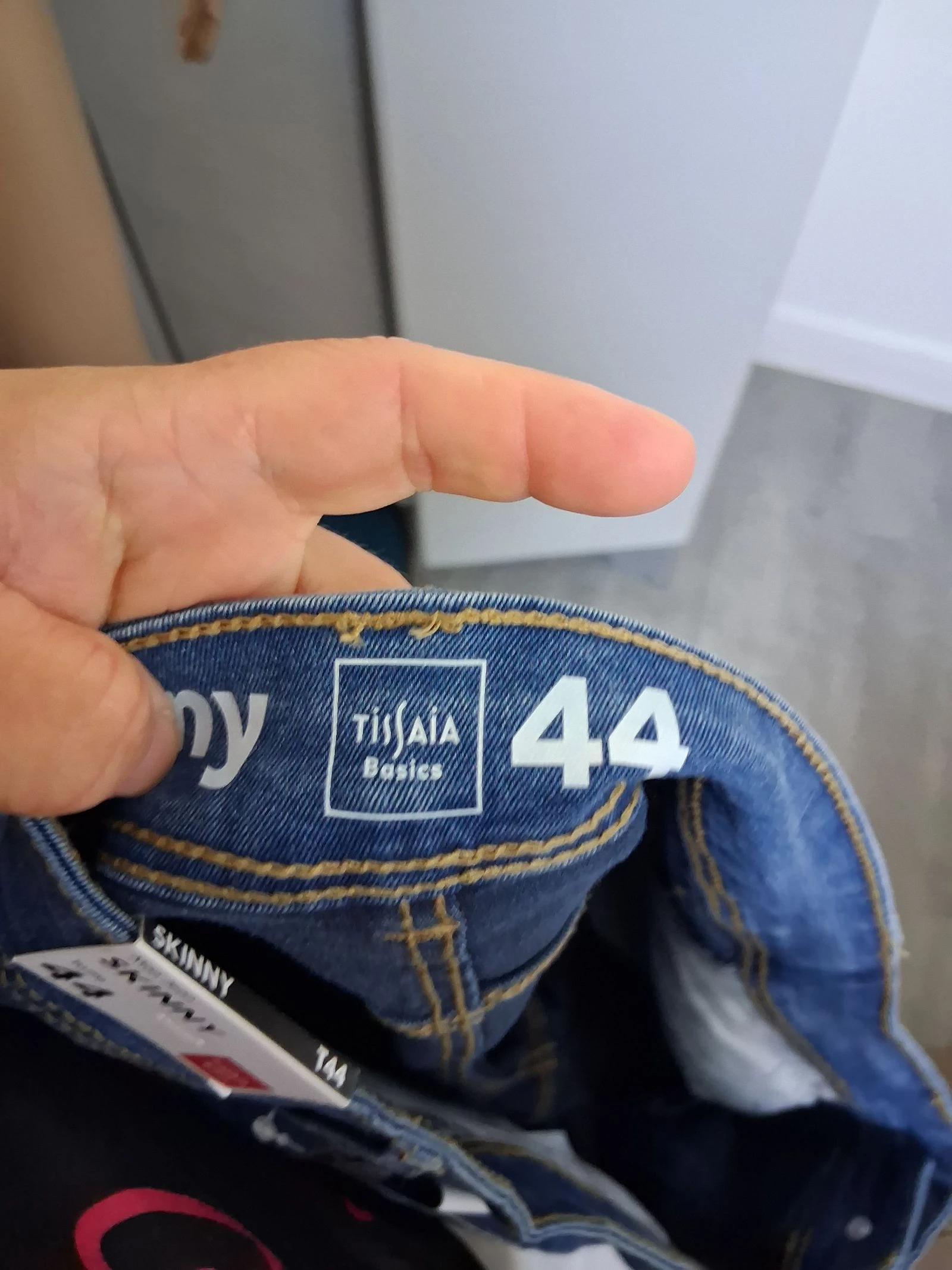 Women's skinny jeans size 44 – photo 3